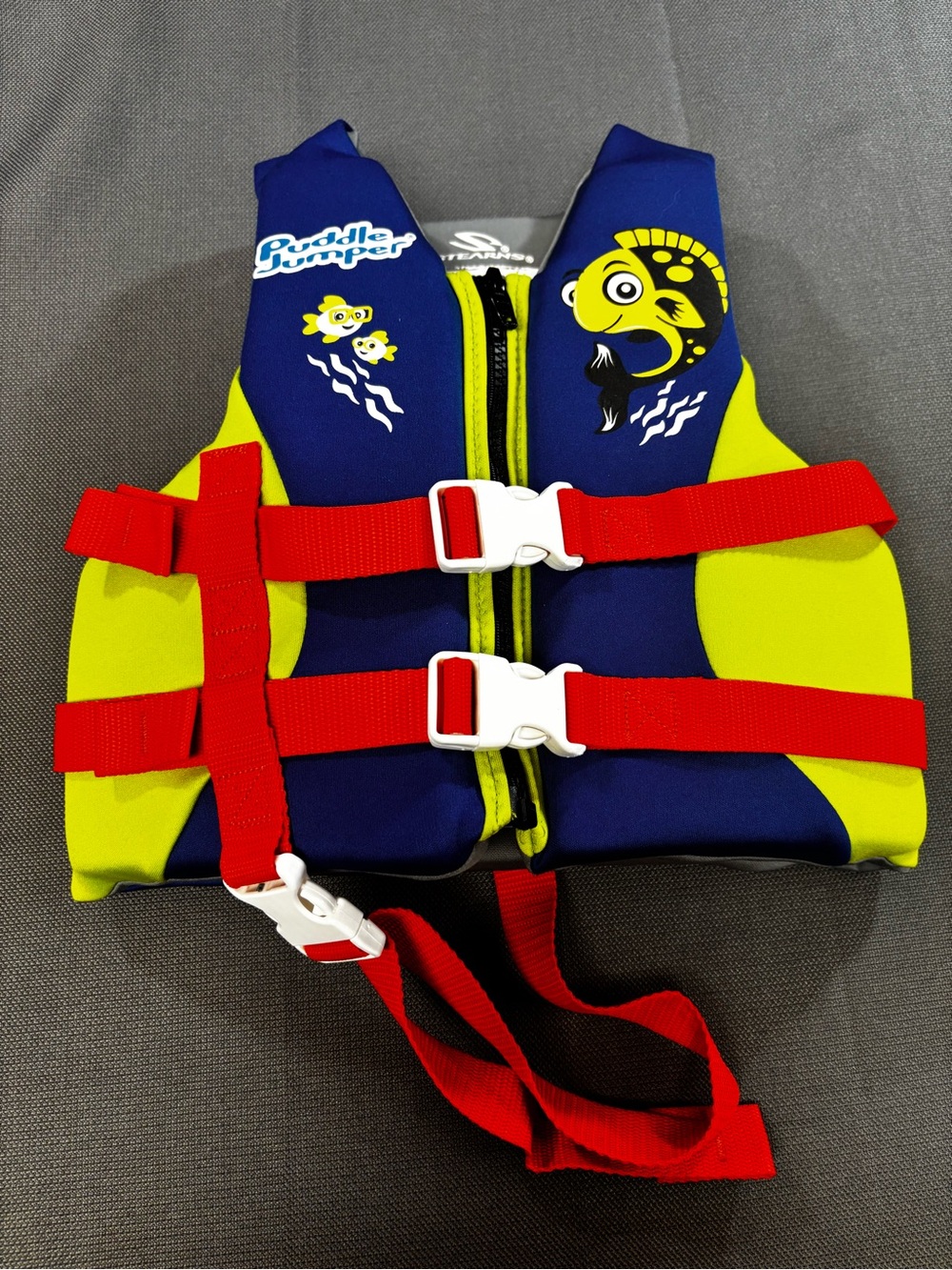 Stearns Puddle Jumper Hydroprene life jacket for children weighing 30-50 pounds.